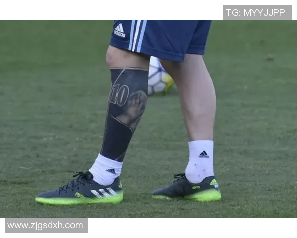 足球明星身上的纹身故事与背后的意义揭秘